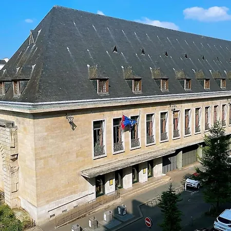 Cathedral And Seine View , Heart Of Rouen