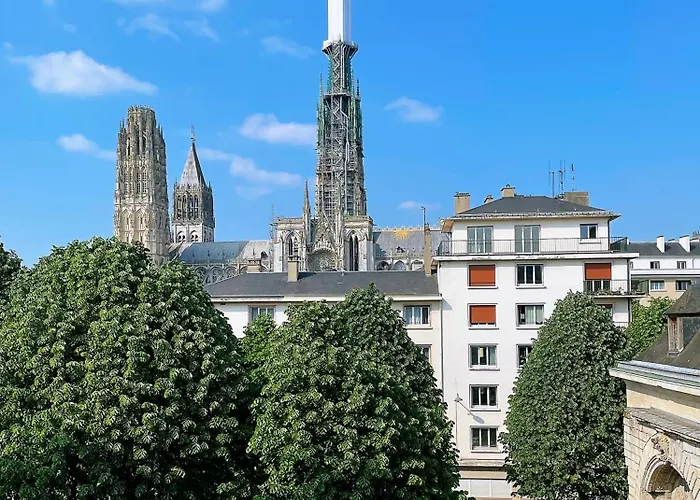 Cathedral And Seine View , Heart Of Apartman *